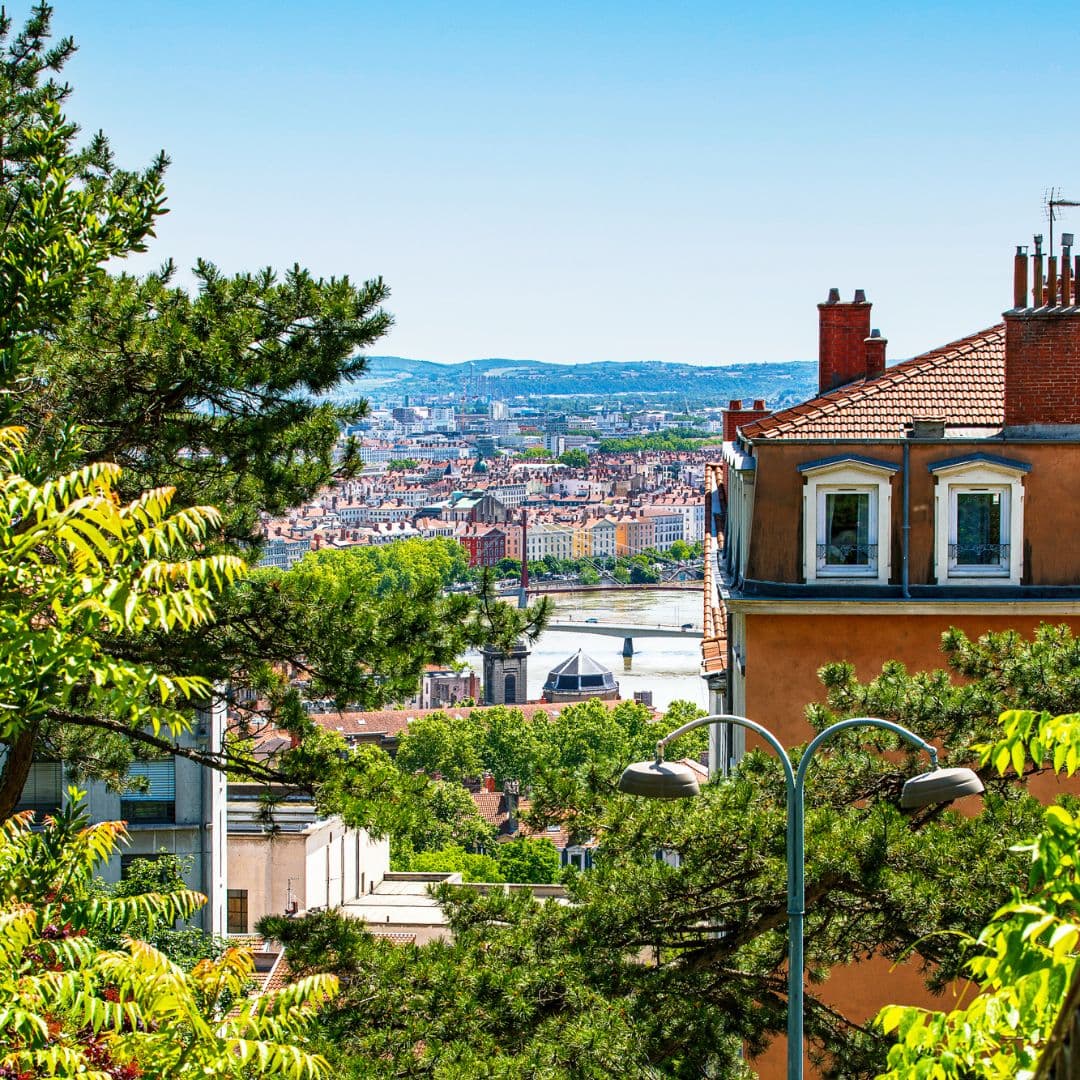 croix-rousse-lyon.jpg