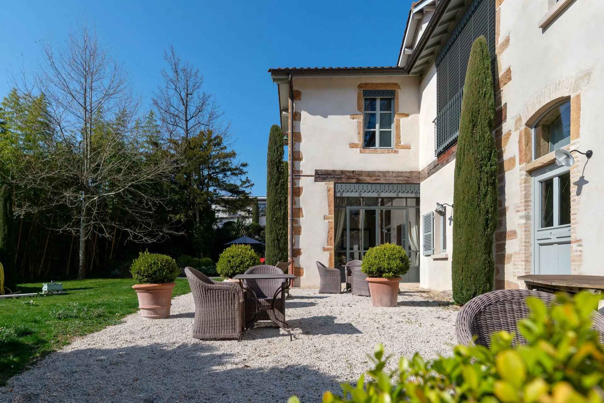 Maison / Villa - Barnes Lyon, agence immobilière de prestige