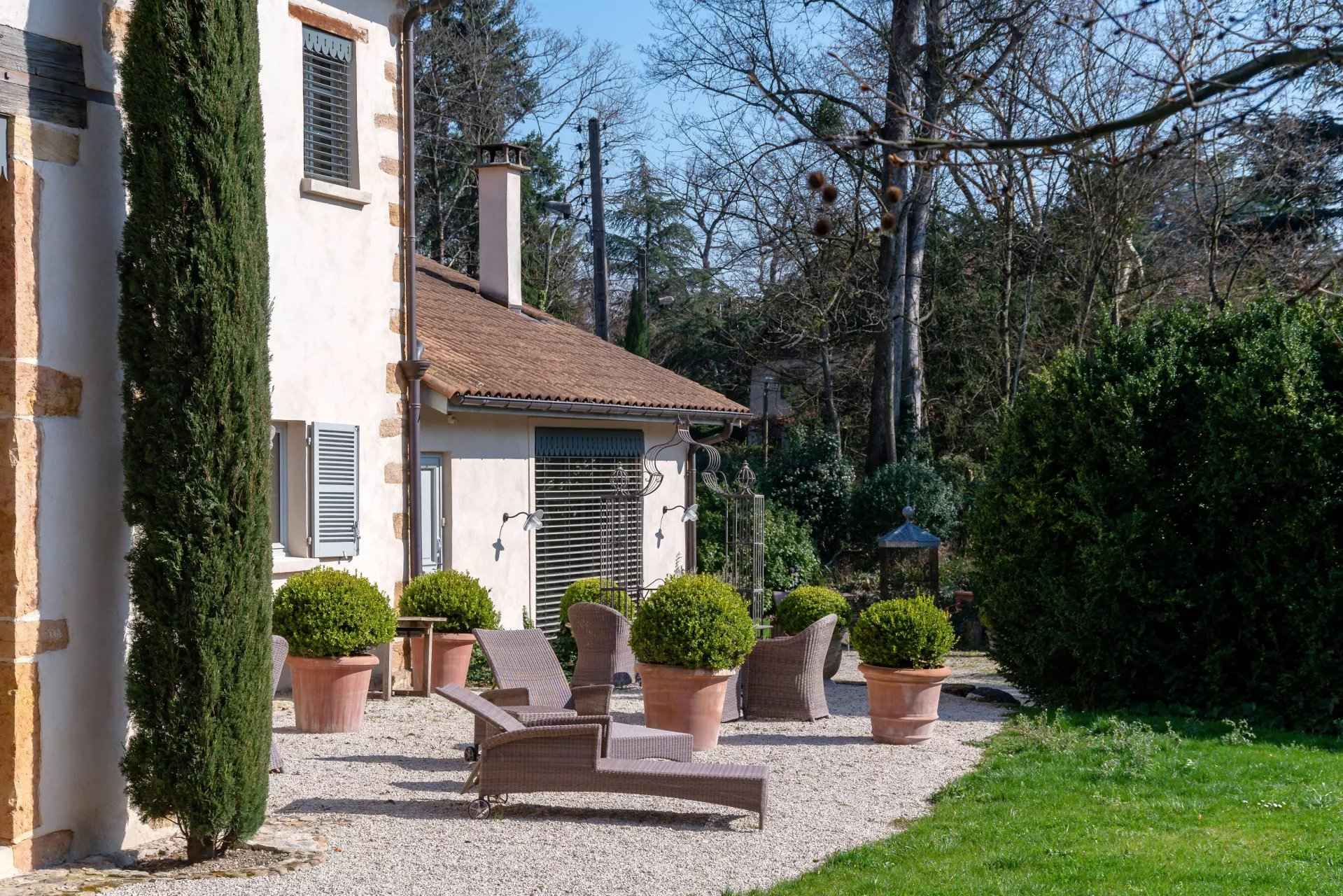 Maison / Villa - Barnes Lyon, agence immobilière de prestige