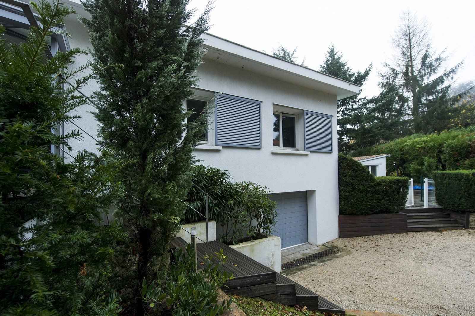 House / Villa - Barnes Lyon, agence immobilière de prestige