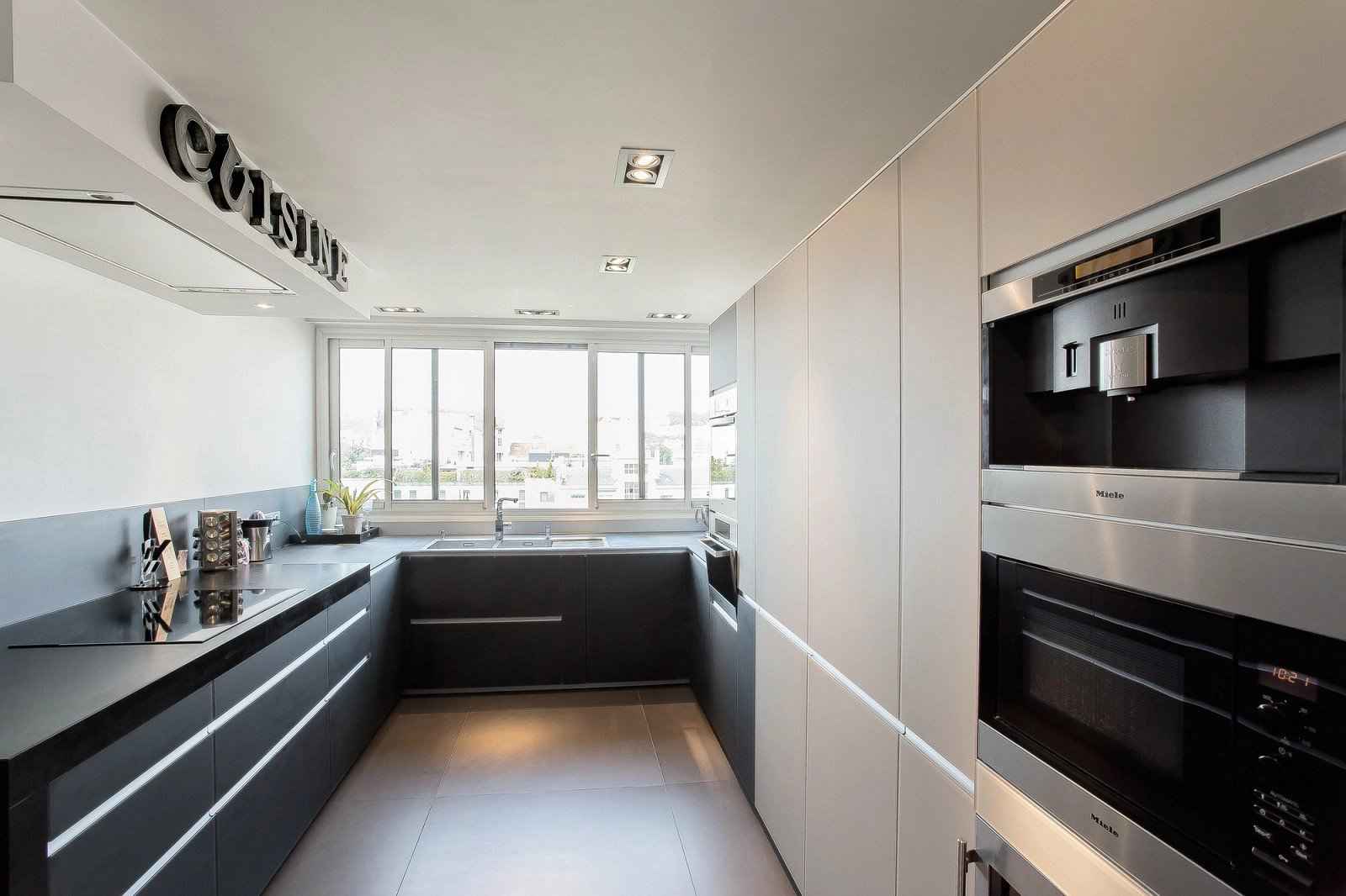 Flat - Barnes Lyon, agence immobilière de prestige