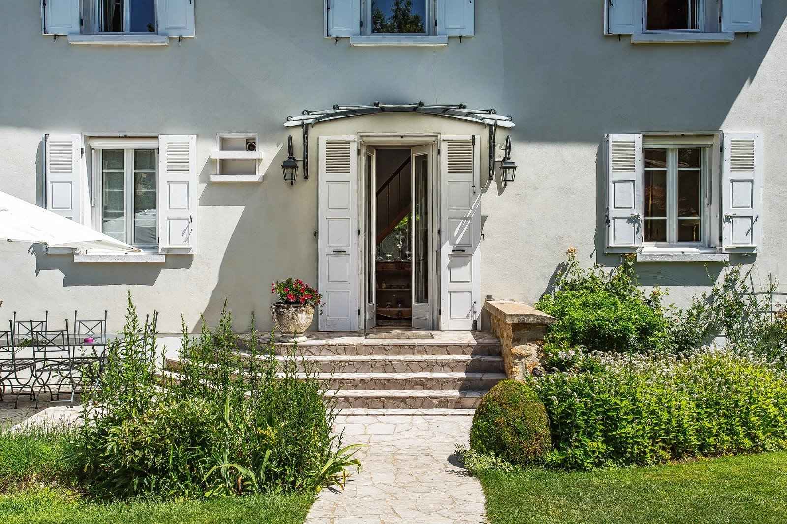 Maison / Villa - Barnes Lyon, agence immobilière de prestige