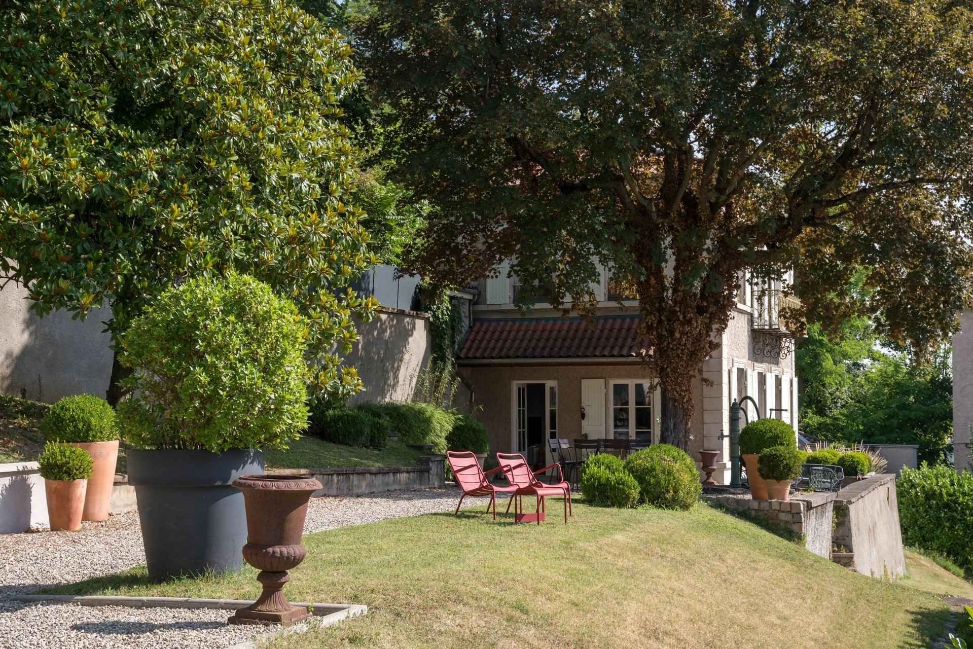 Maison / Villa - Barnes Lyon, agence immobilière de prestige