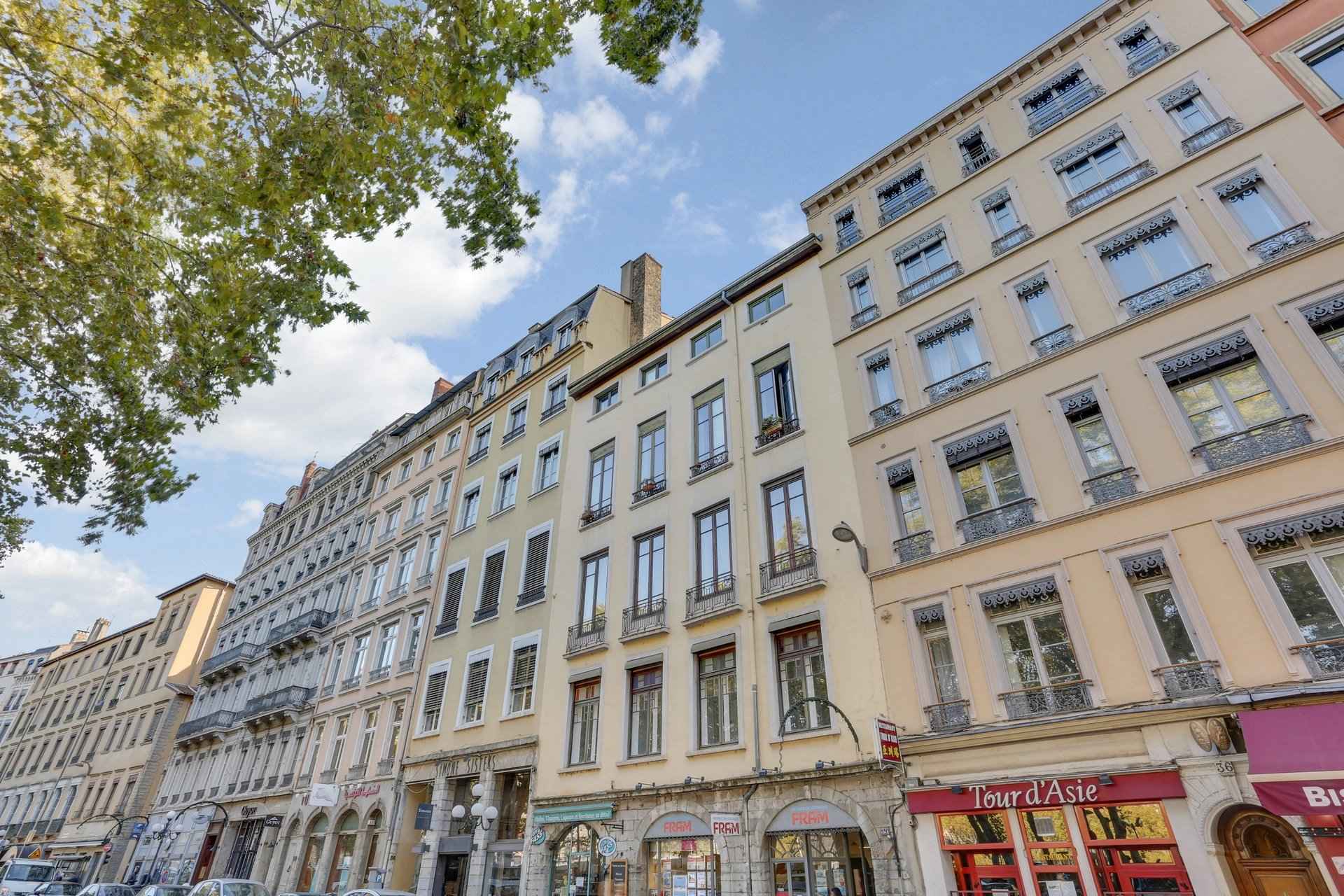 Flat - Barnes Lyon, agence immobilière de prestige