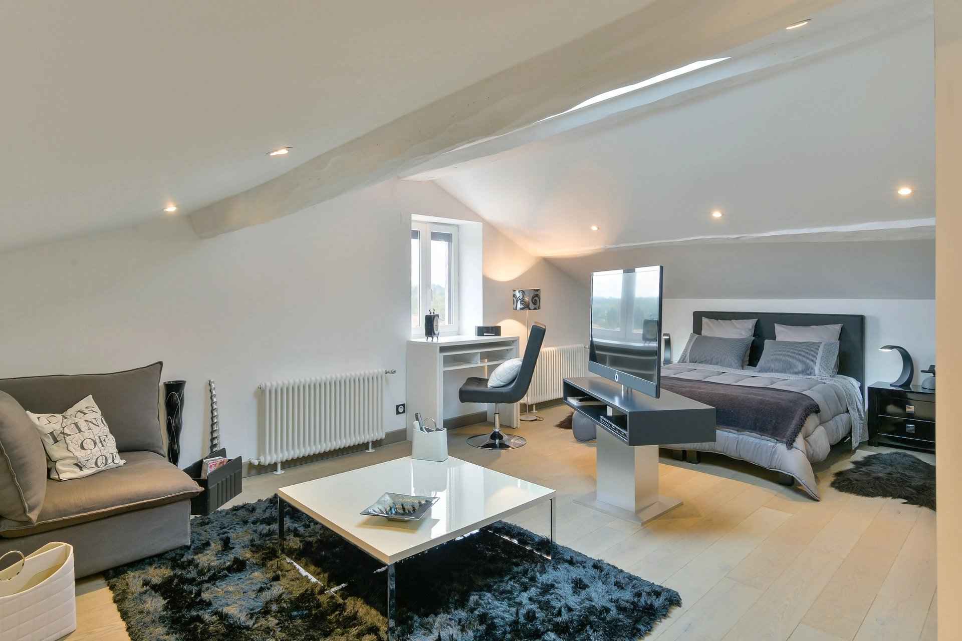 Flat - Barnes Lyon, agence immobilière de prestige