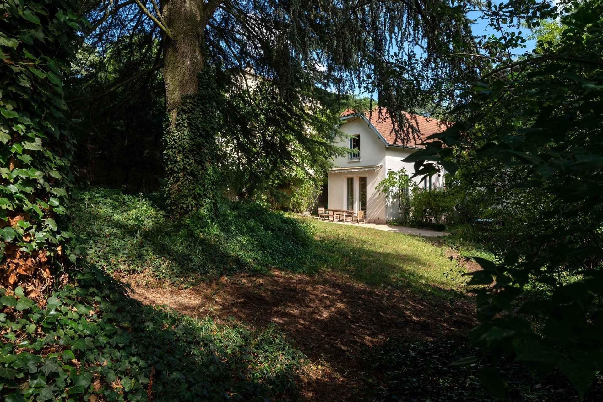 Maison / Villa - Barnes Lyon, agence immobilière de prestige