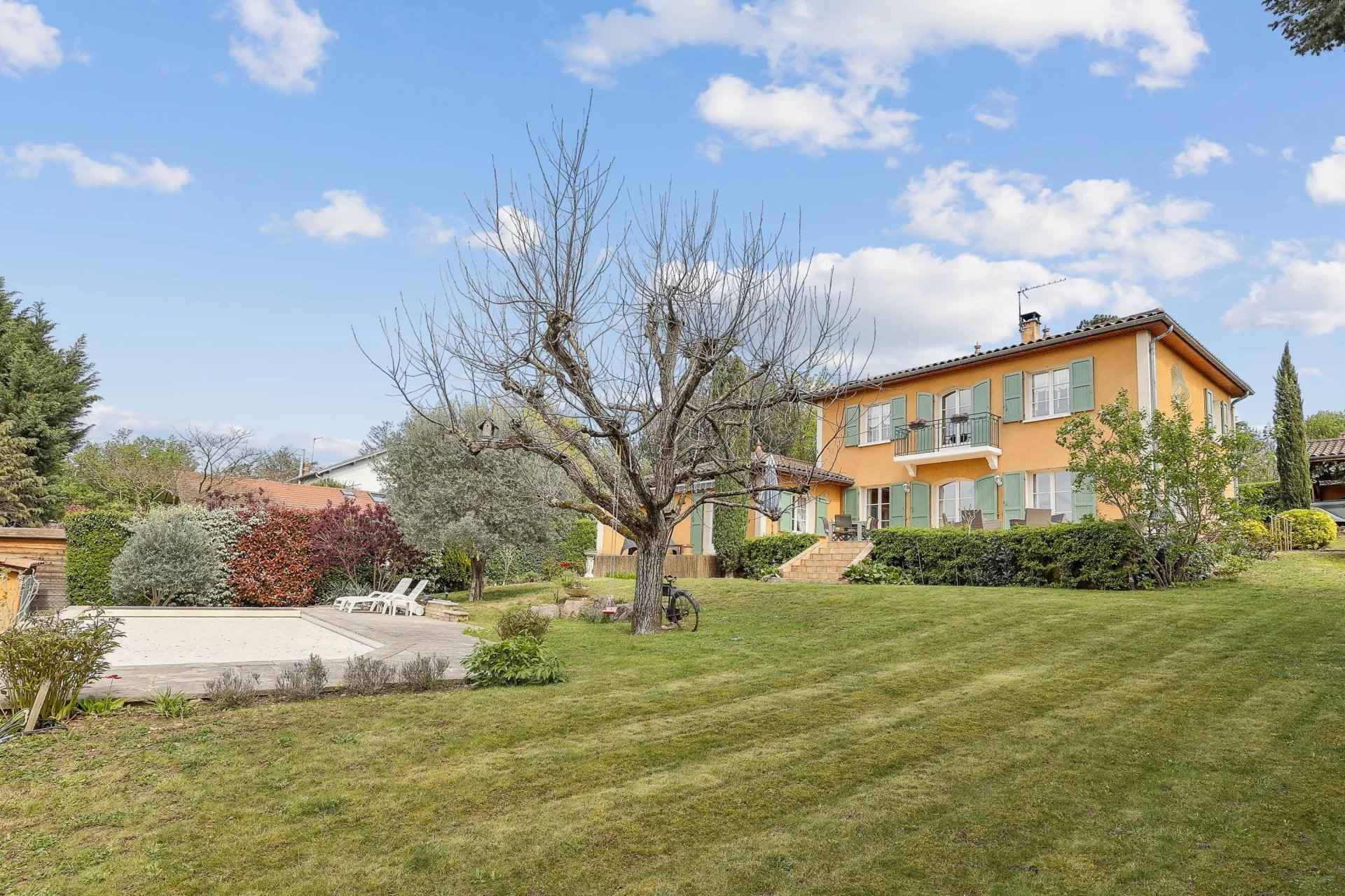 Maison familiale de 180 m² à Francheville