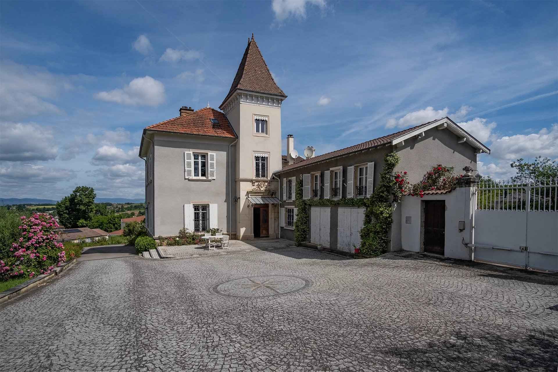 À vendre propriété Saint-Didier-de-Formans 