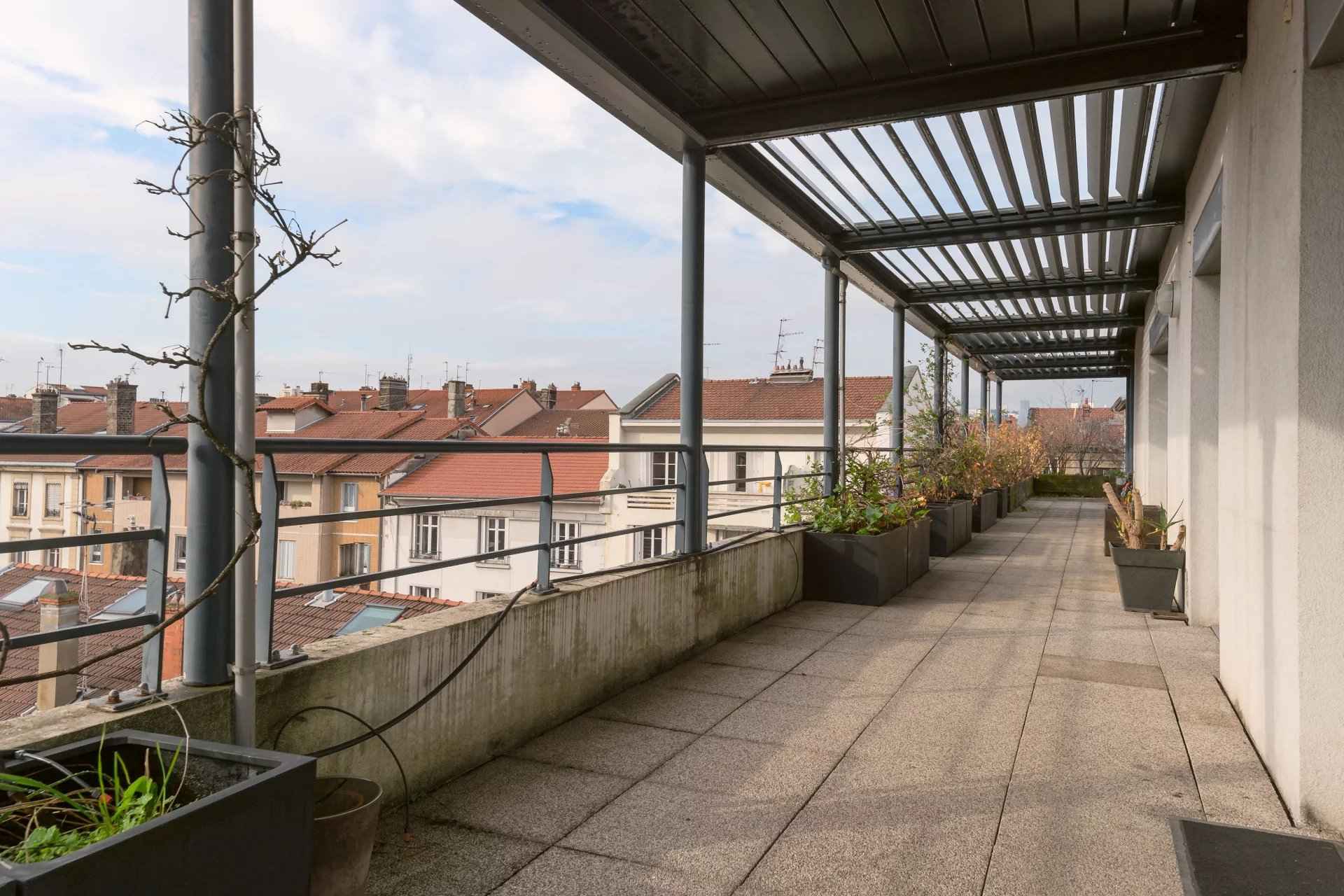 À vendre appartement toit-terrasse Lyon 3 - Voltaire St Amour