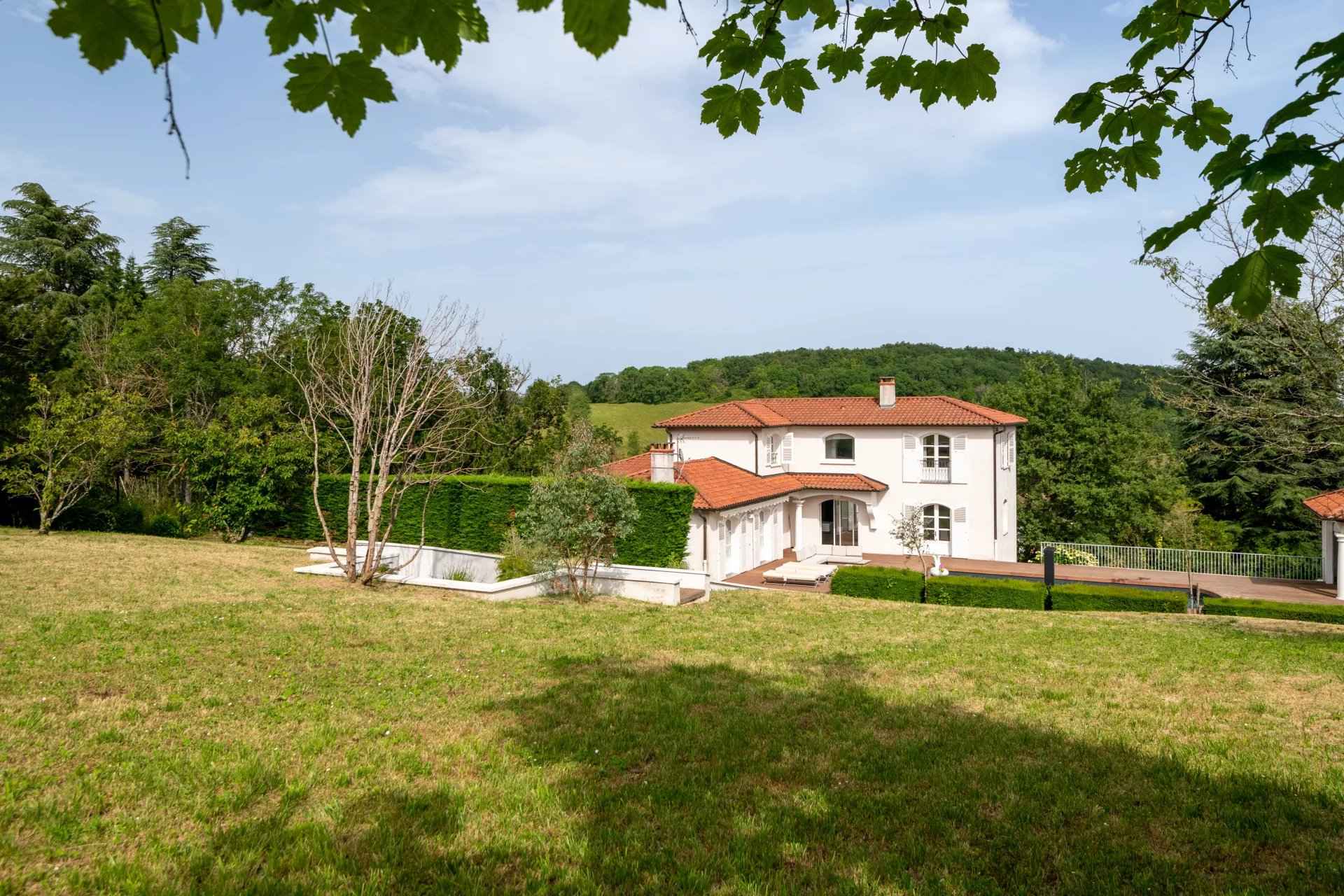 À vendre maison à Saint-Didier-au-Mont-d'Or 