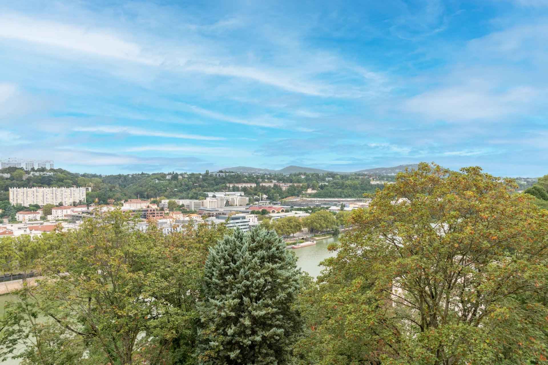 À vendre appartement à Croix-Rousse Lyon 4 