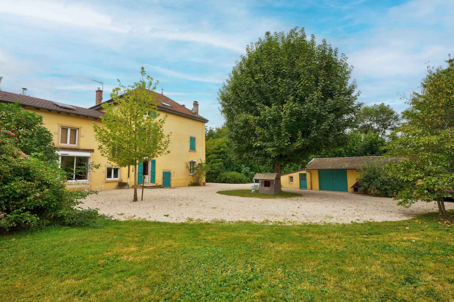 À vendre maison à Châtillon-sur-Chalaronne