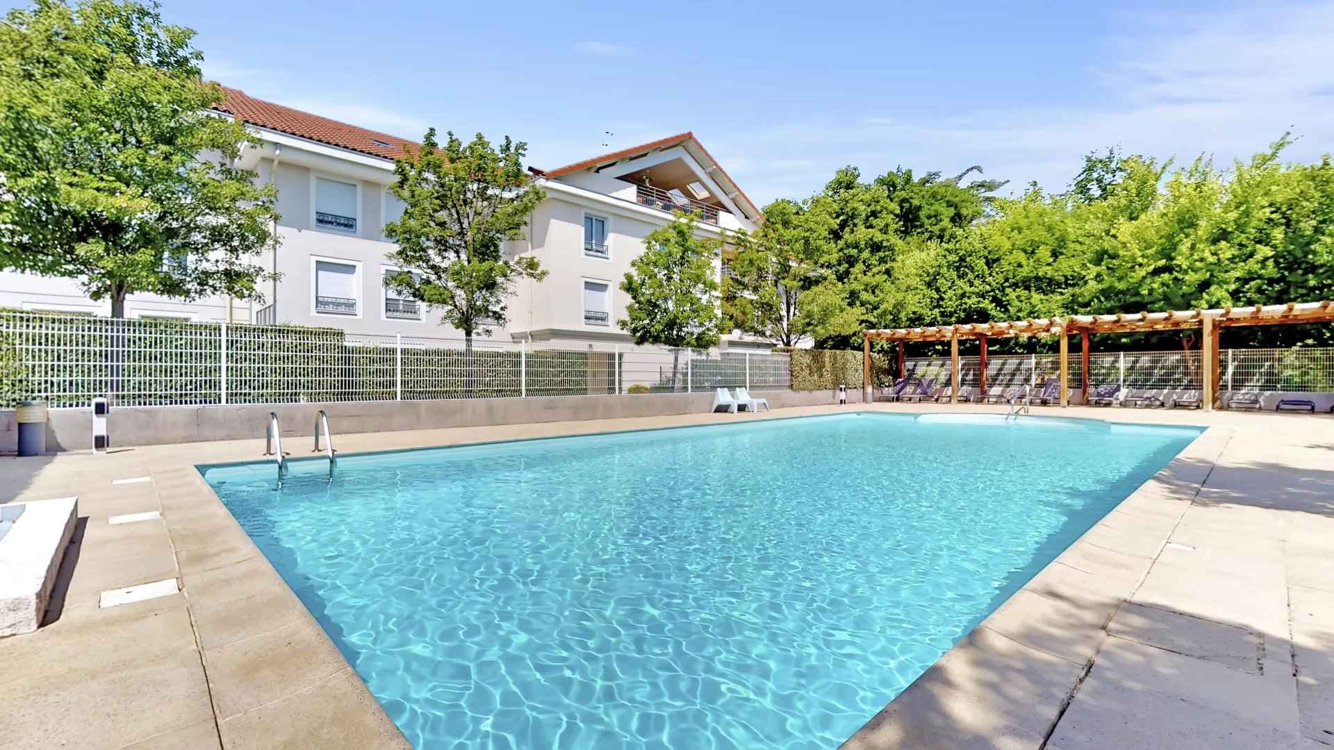 À vendre appartement à Saint-Genis-Laval