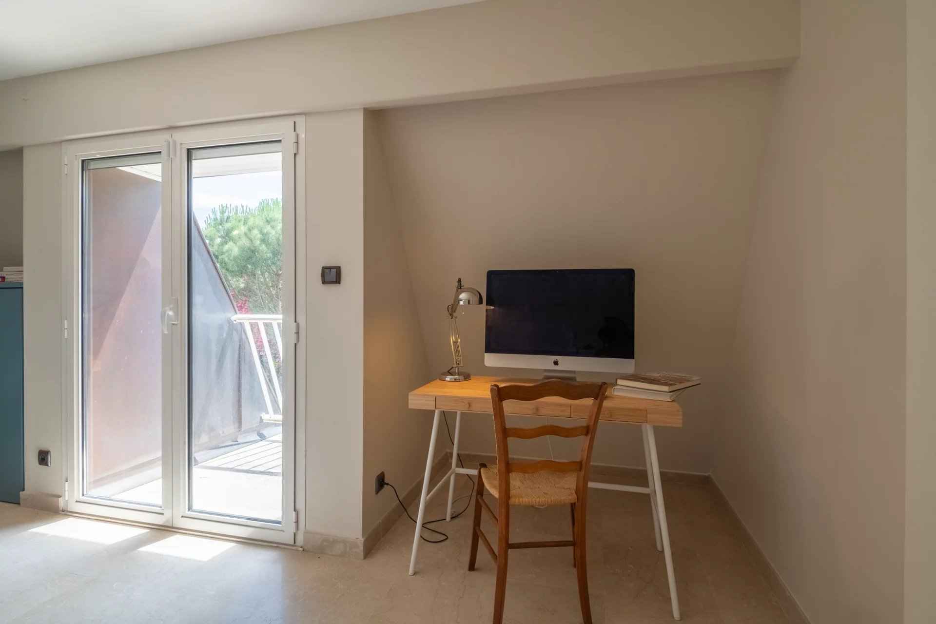 À vendre maison à Charbonnières-les-Bains 