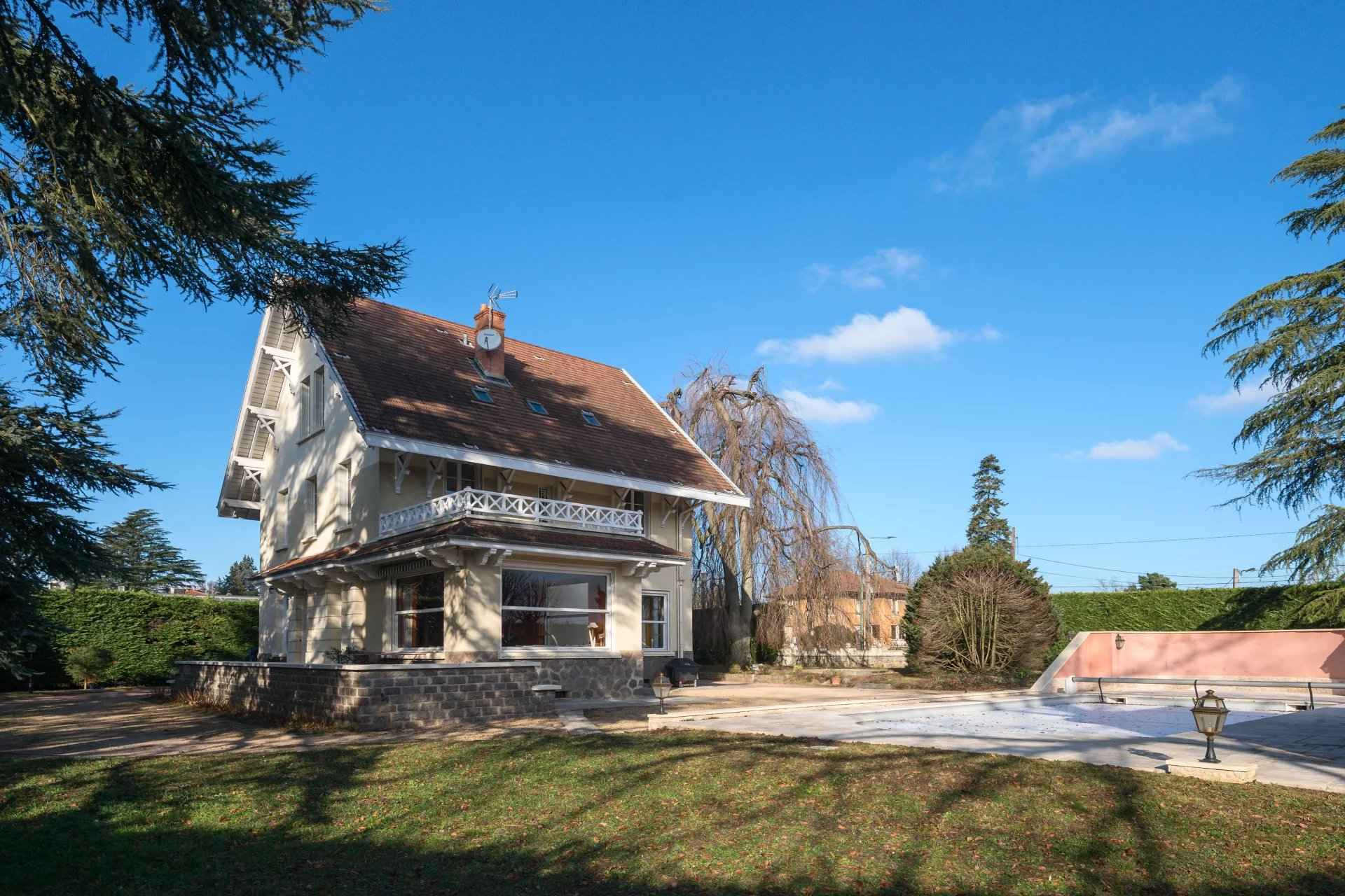 A vendre maison familiale Tassin-la-Demi-Lune