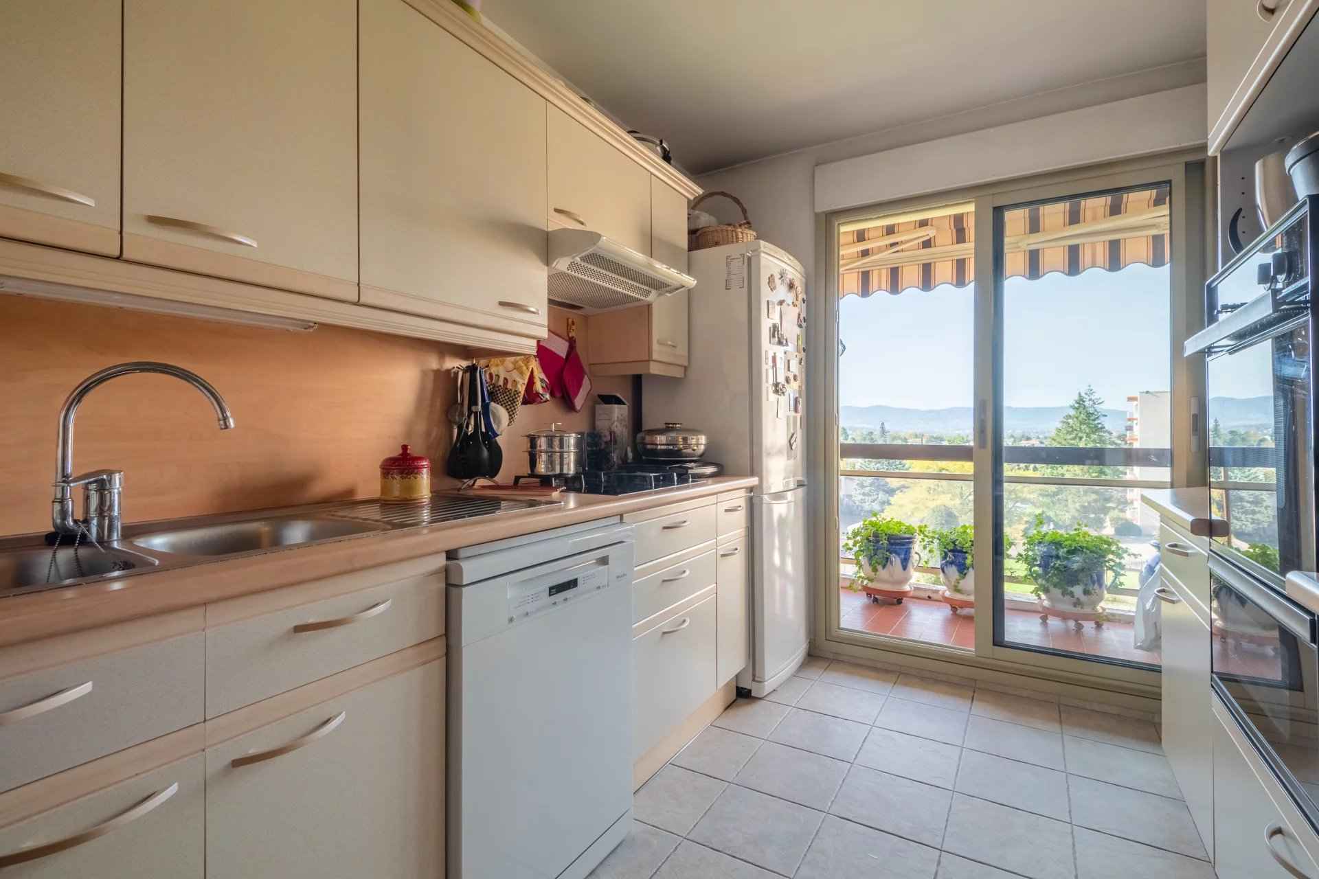 À vendre appartement à Sainte-Foy-lès-Lyon