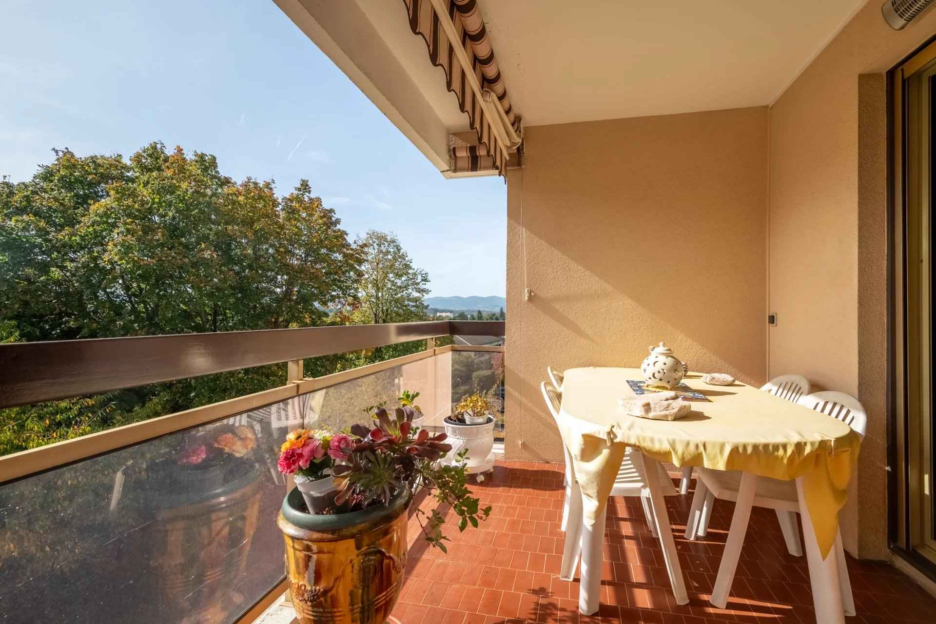 À vendre appartement à Sainte-Foy-lès-Lyon